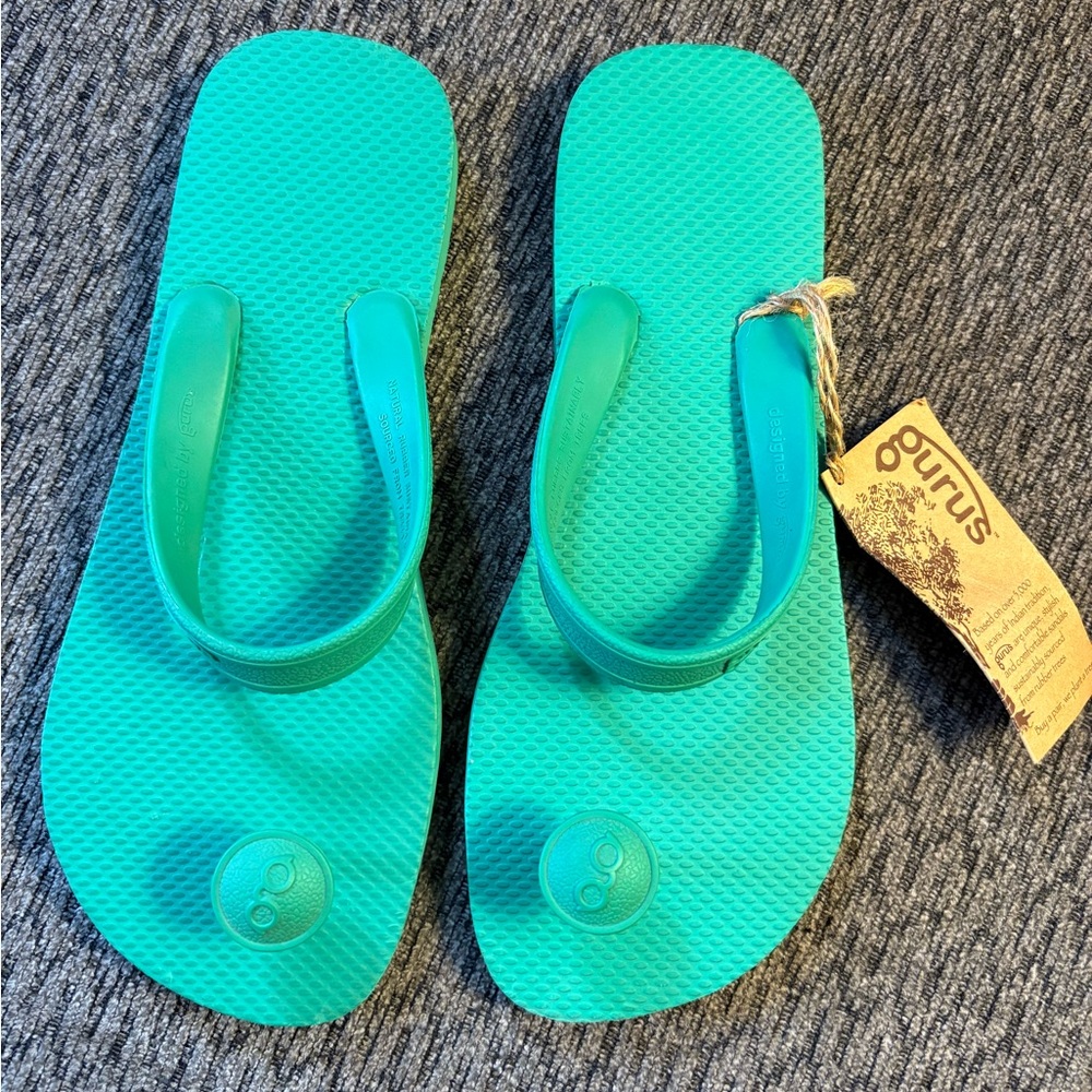 NWT Gurus Natural Rubber Sandals Adjustable Ankle Strap Twist In Green Women’s M